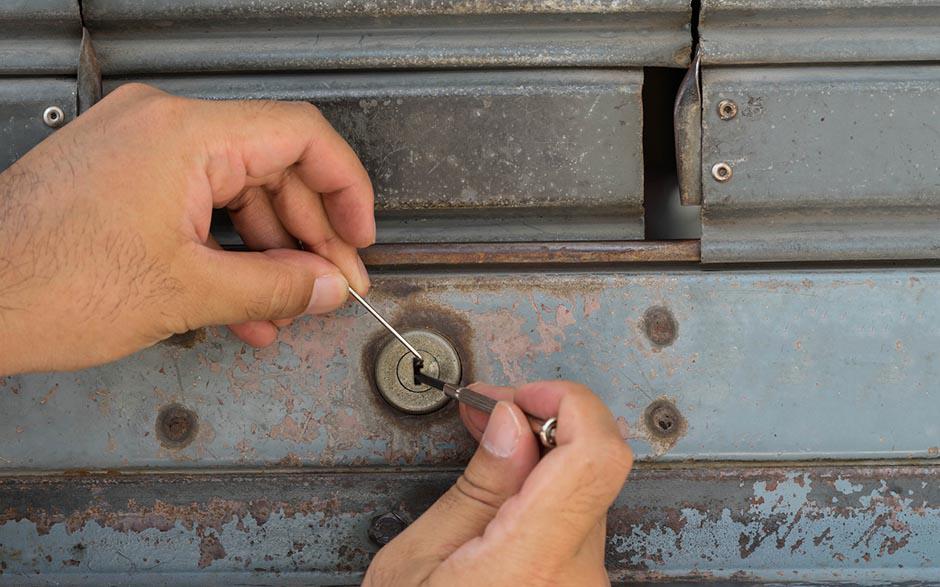 serrure porte Marcoussis